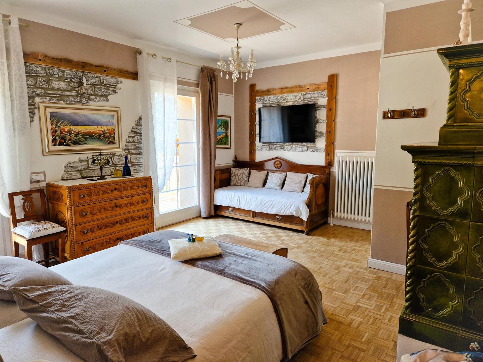 B&B Villa Paradiso Mezzana  Buitenkant foto
