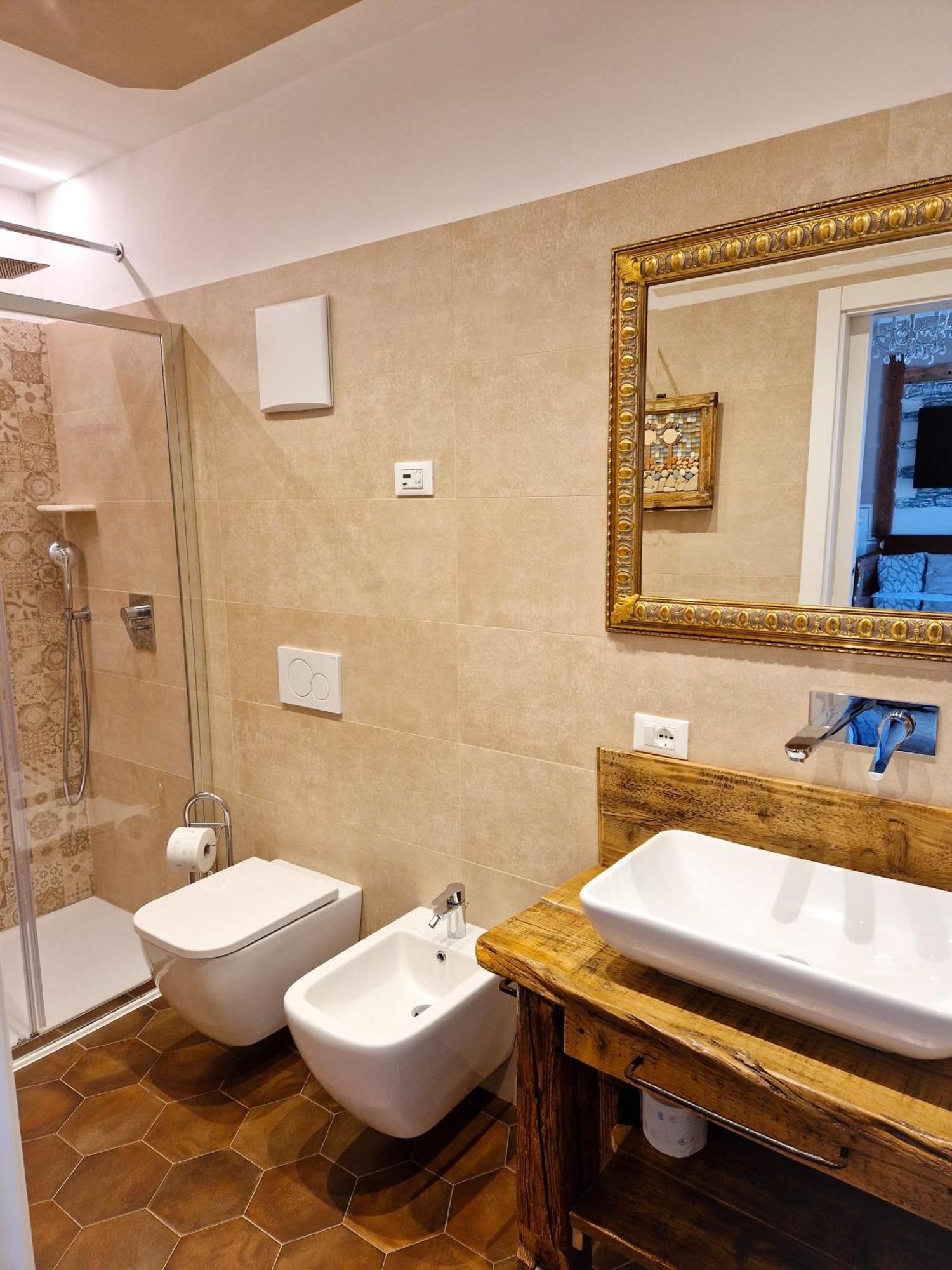 B&B Villa Paradiso Mezzana  Buitenkant foto