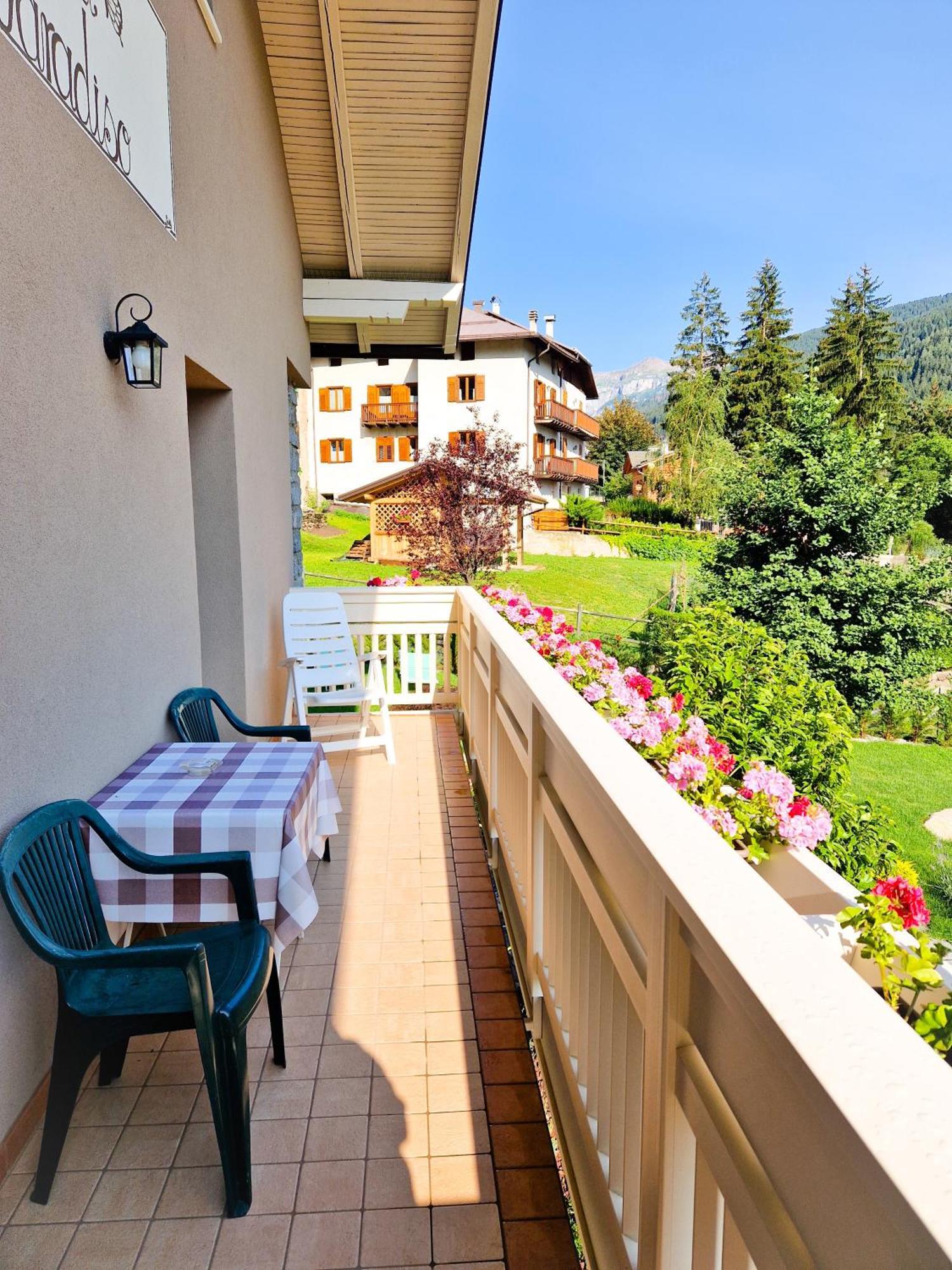B&B Villa Paradiso Mezzana  Buitenkant foto