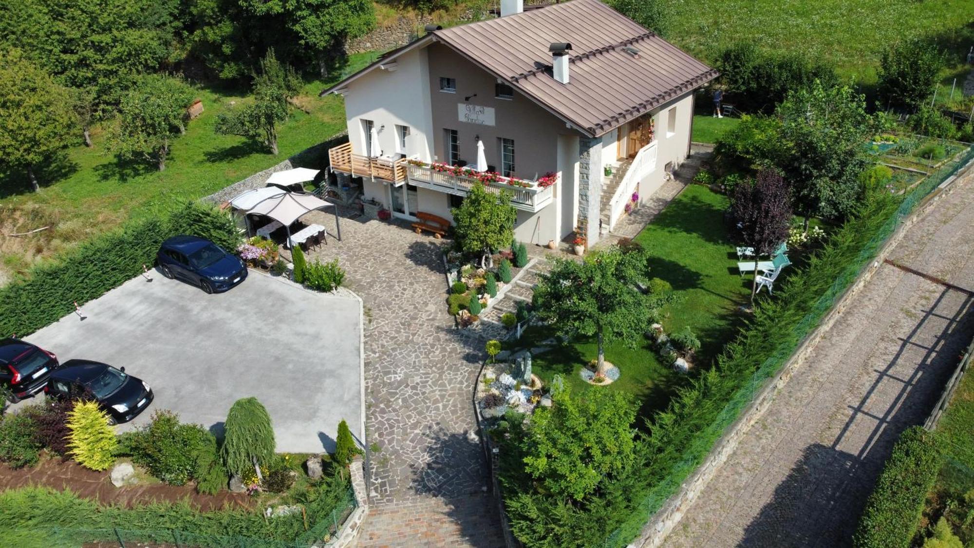 B&B Villa Paradiso Mezzana  Buitenkant foto