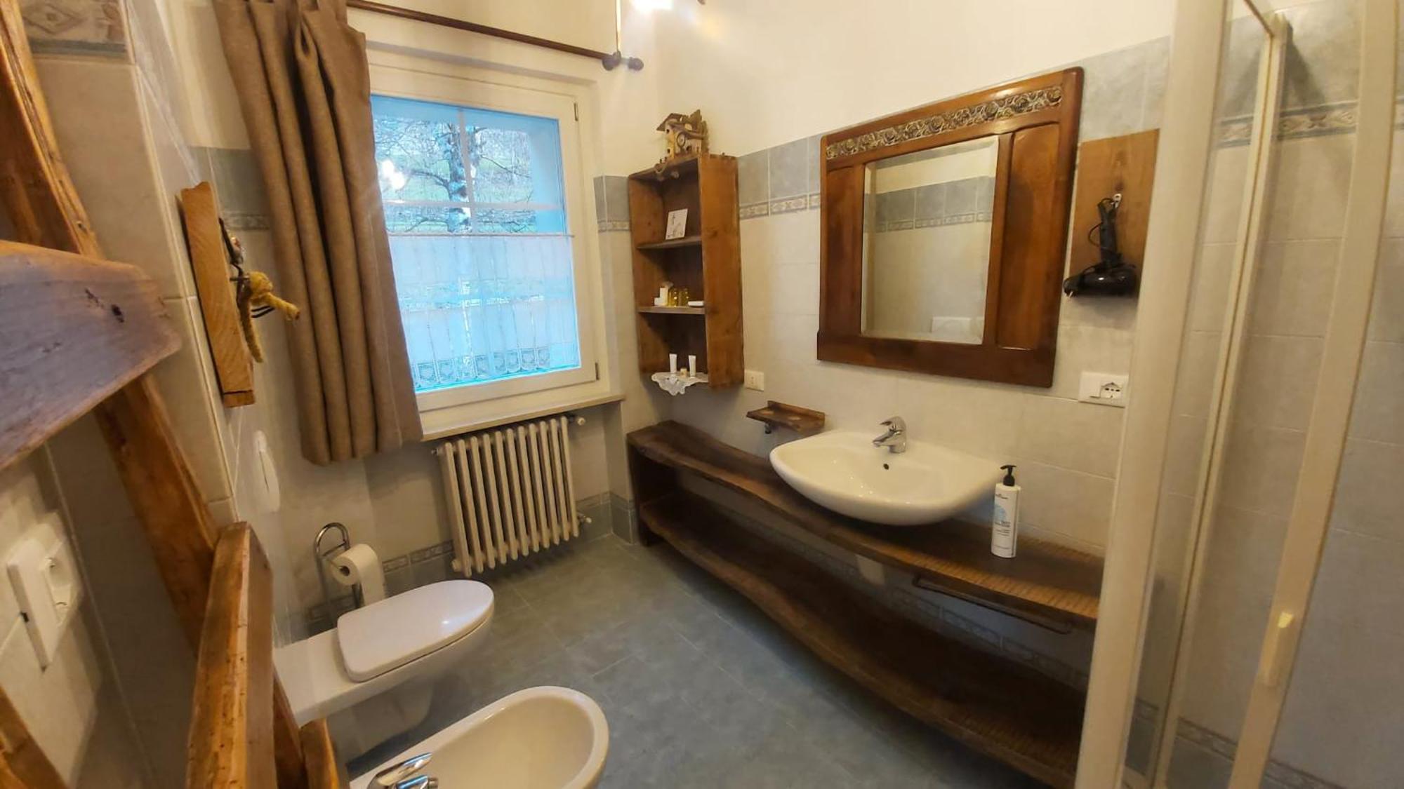 B&B Villa Paradiso Mezzana  Buitenkant foto