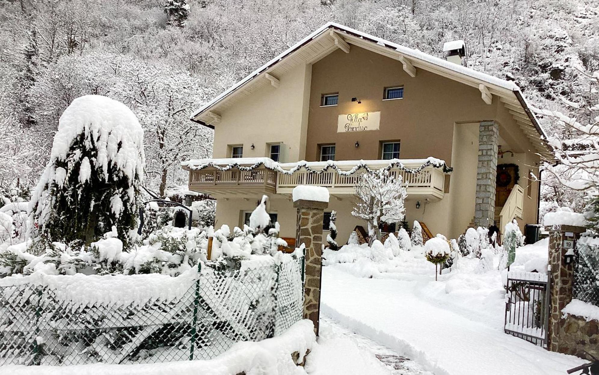 B&B Villa Paradiso Mezzana  Buitenkant foto